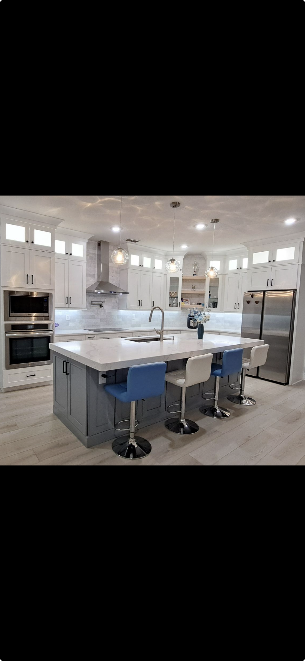 Contemporary kitchen